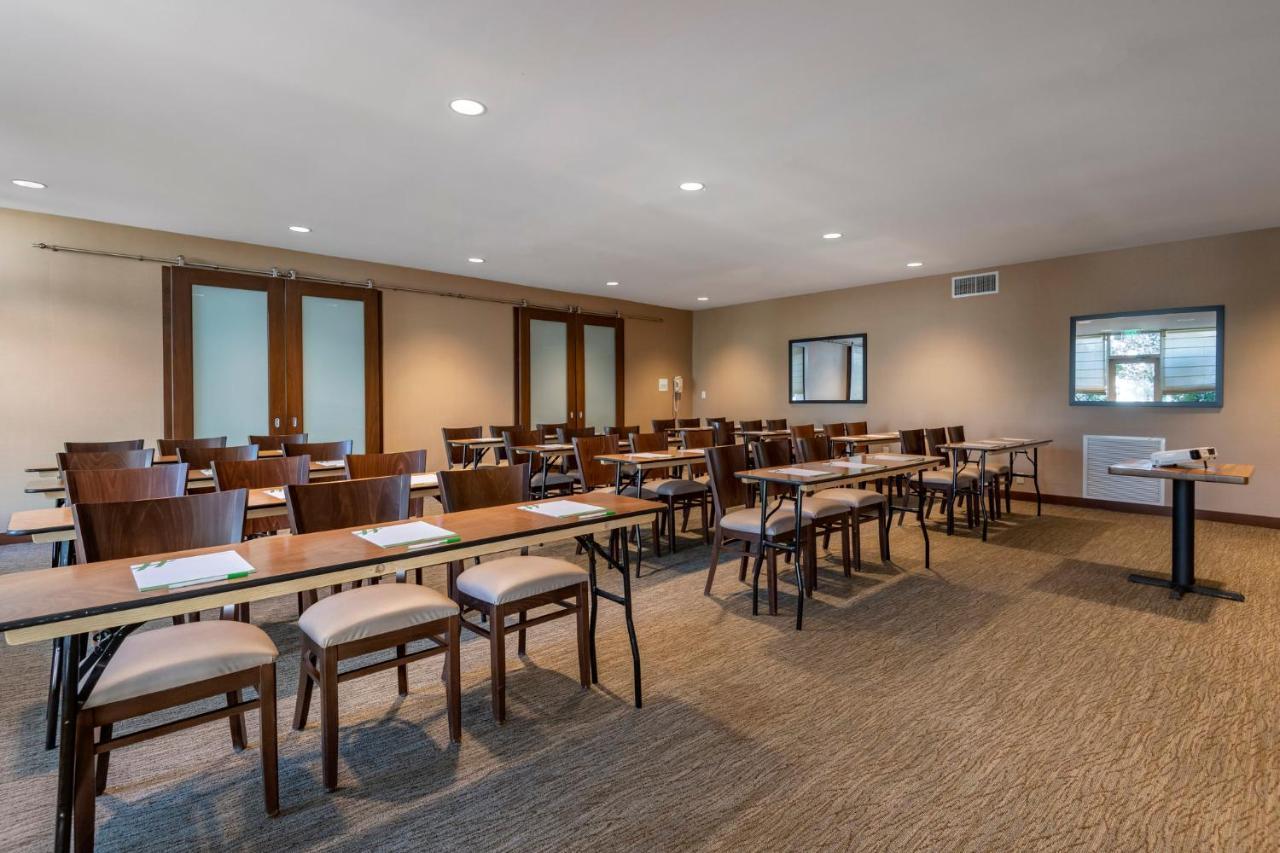 Holiday Inn Bangor By Ihg Esterno foto