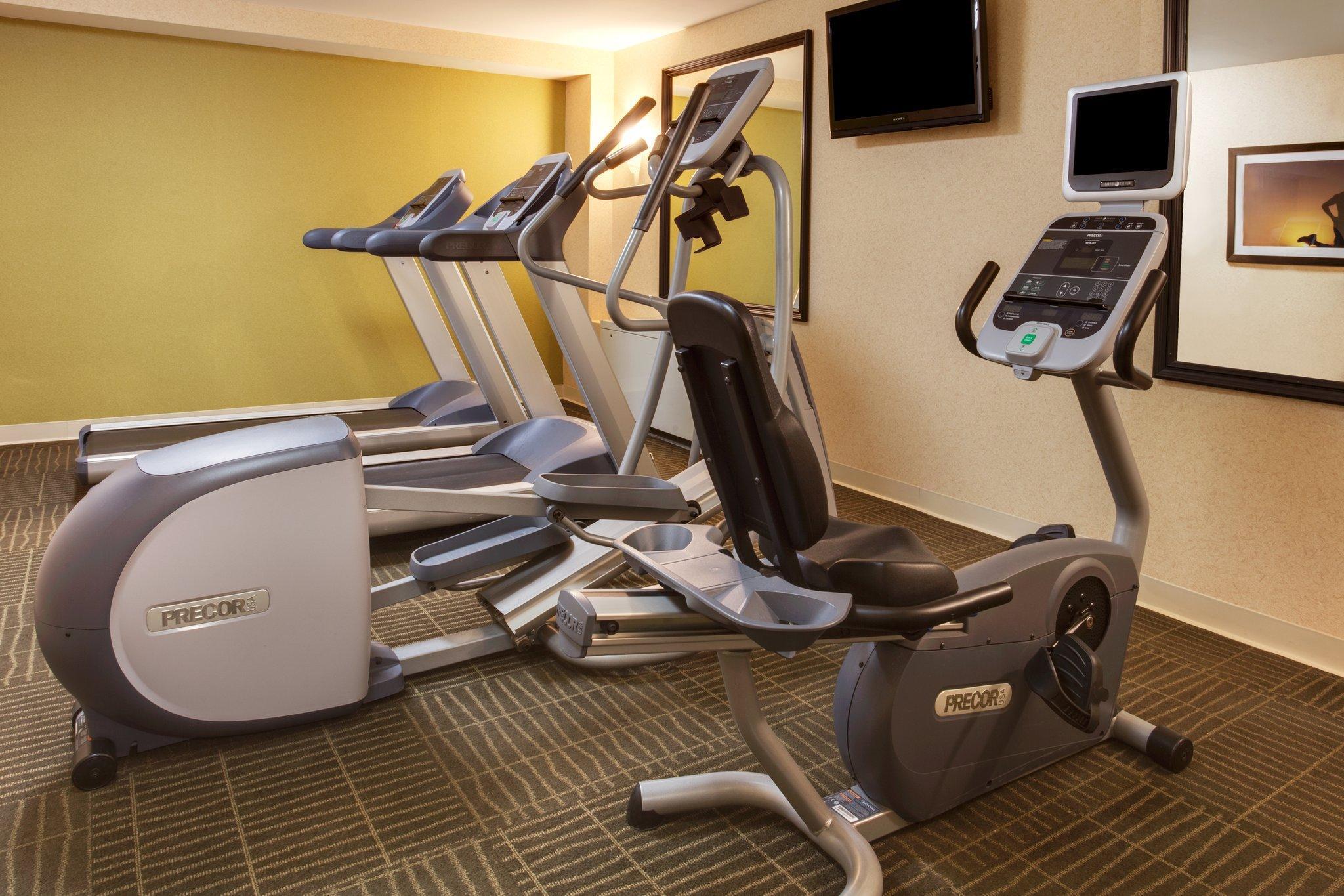 Holiday Inn Bangor By Ihg Esterno foto