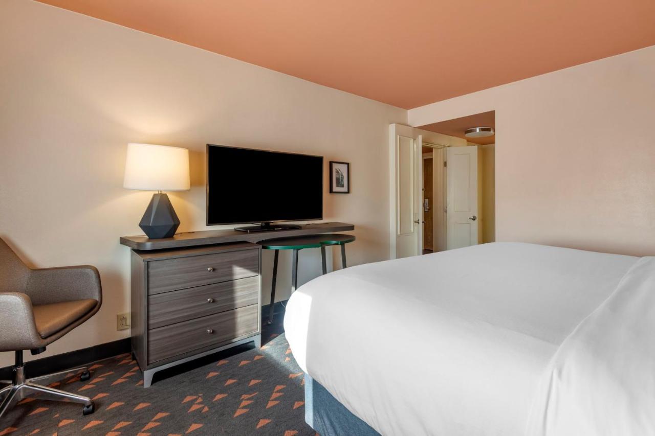 Holiday Inn Bangor By Ihg Esterno foto