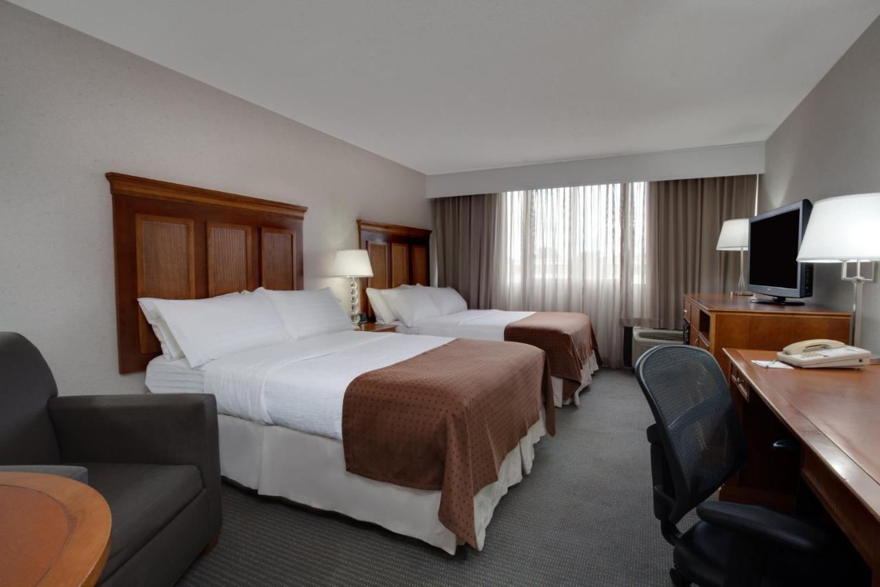 Holiday Inn Bangor By Ihg Esterno foto